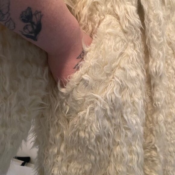 Serenne Coat - Picture 5 of 8